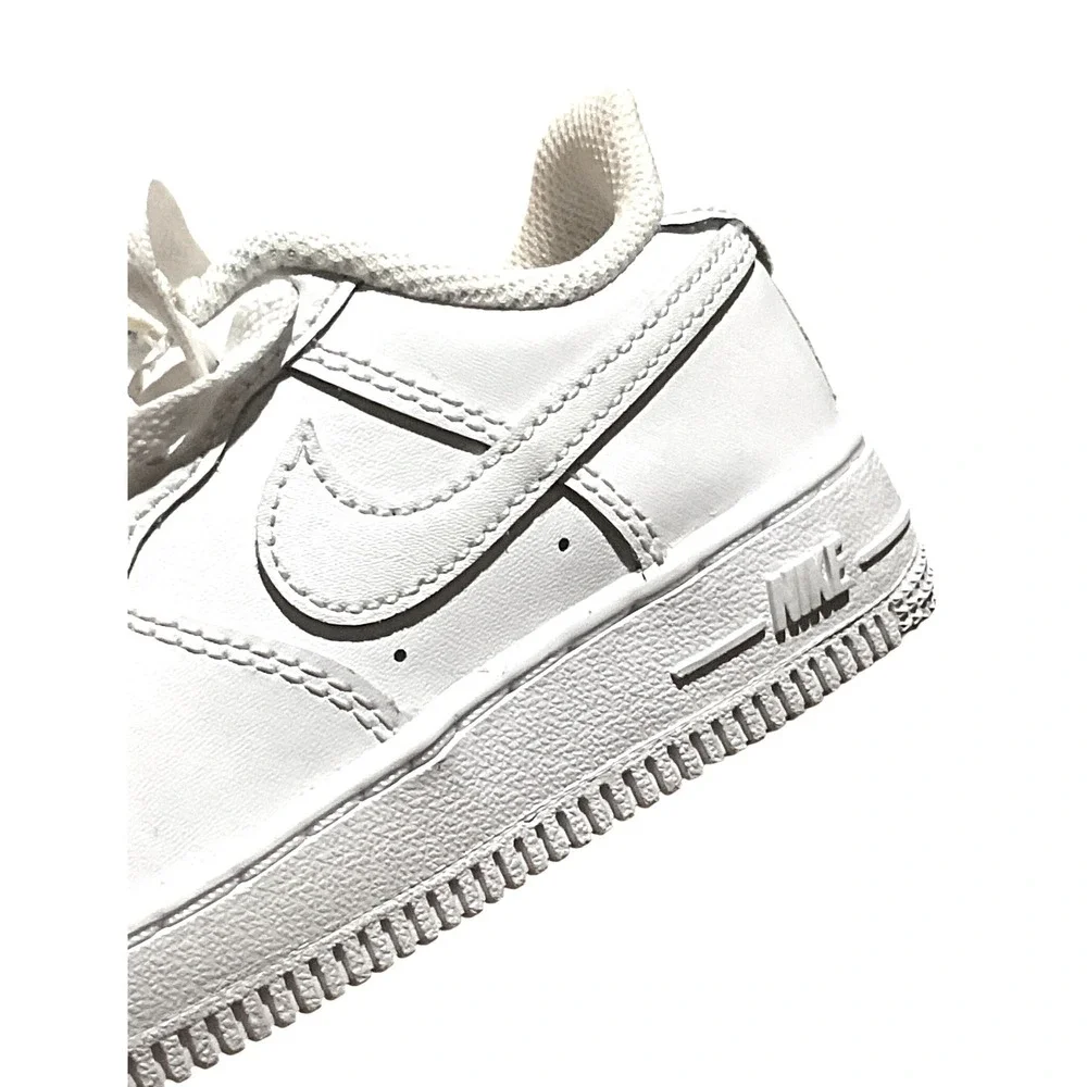 Nike DH‎ 2925-111 triple white Force 1 low leather preschool size 11 child kids